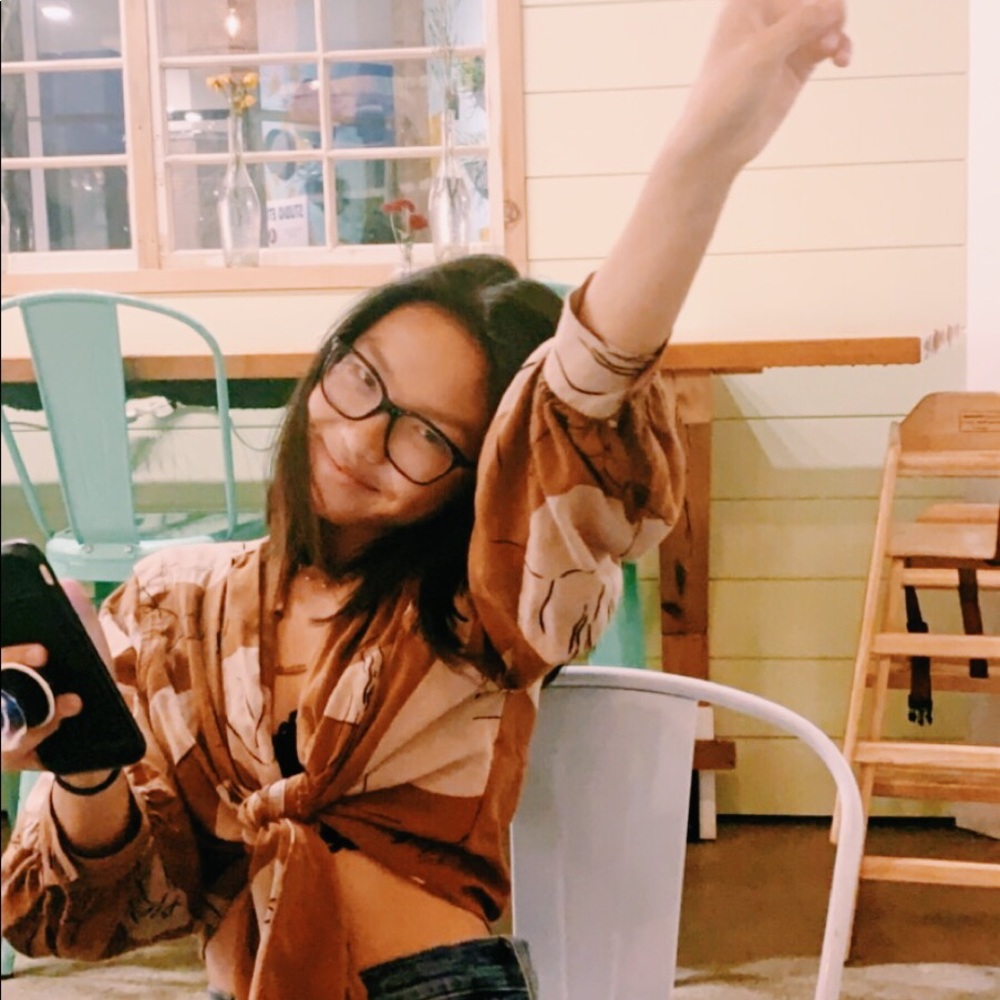 Meet your Posher, Jia